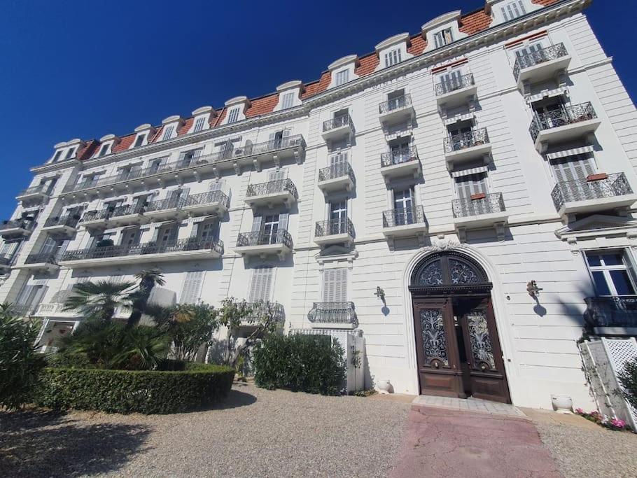 Appartement Californie, Winter Palace, A 2 Pas De La Rue D'antibes Et Des Plages De La Croisette Cannes